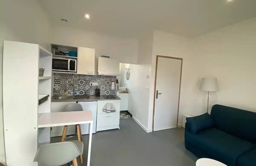 Saint-Jacques - Saint-Roch Apartment | #Casamara 1 2-bed apartment | Netflix