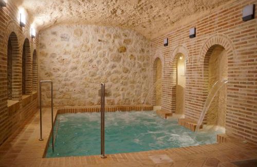 Hita House | Casas de Valois