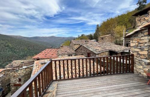 Lousa House | Casas do Talasnal