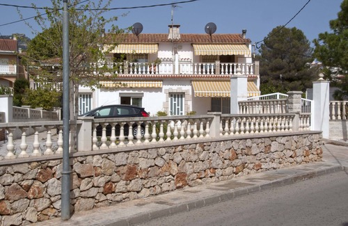 Sant Carles de la Rapita Apartment | Casas Sitori Apartment 4 in small private complex on the beach!