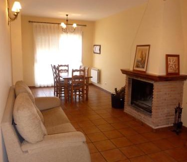 Las Casas de Haches House | Casas Rurales VegaSierra