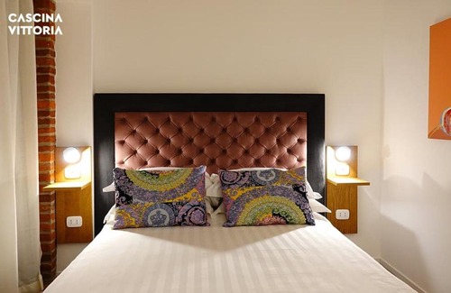 Rognano House | Cascina Vittoria Restaurant Lab & Rooms