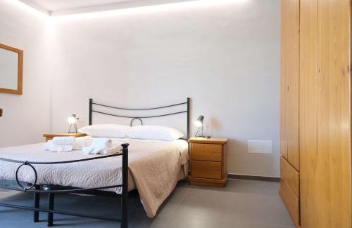 Ovest Villa | Case VR Holiday - ResiRenza