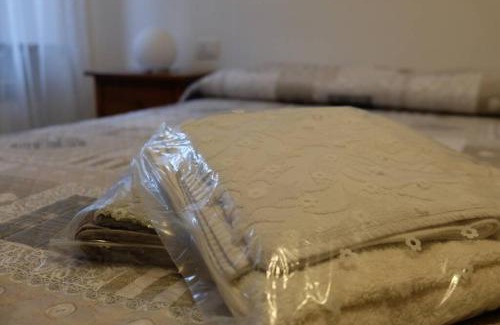 Gualdo Cattaneo Apartment | Casetta del borgo