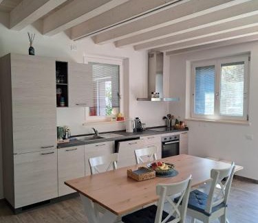 Peri House | Casetta - Il Remo