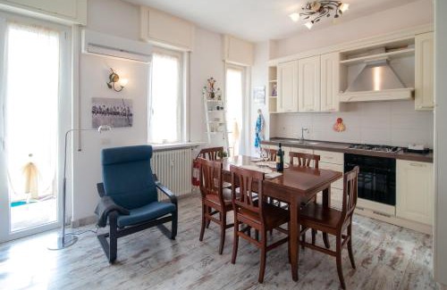 Albate Apartment | Casina - Self Check in 24H - Como Camerlata Train Station