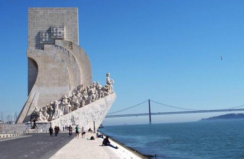 Linda-a-Velha Apartment | Casinha de Belém