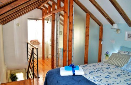 Linda-a-Velha Apartment | Casinha de Belém