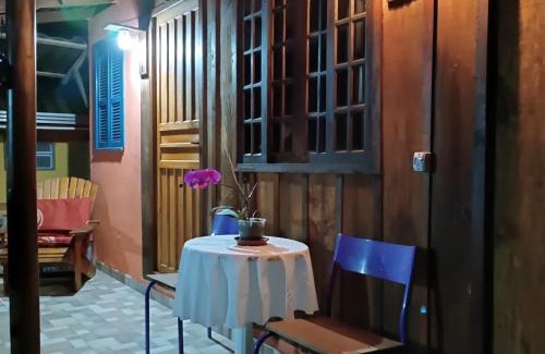 Morretes Ski Chalet | Casinhas do Rio - Casinha Country