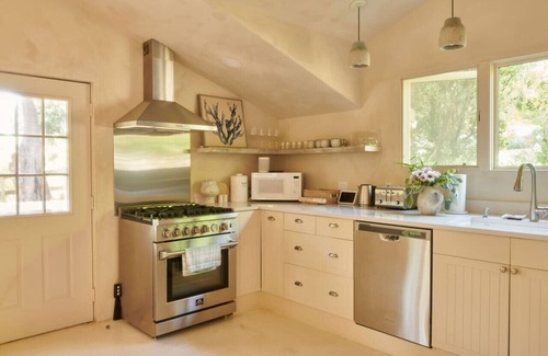 Santa Barbara House | Casita Calma- Guest House- Santa Barbara- 4 Guests