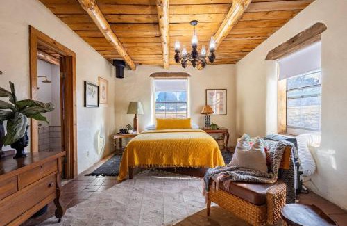 Nogal House | Casita Mistica A Southwest Adobe Field Home