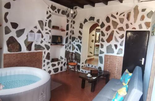 Los Realejos House | Casita Rural con Jacuzzi climatizado.