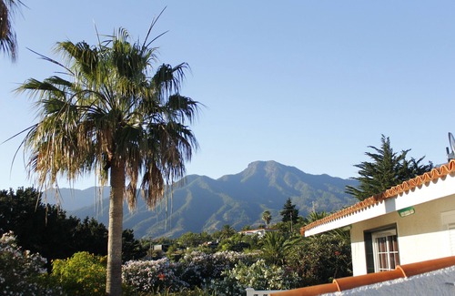 Tajuya House | Casita Vista Valle 2