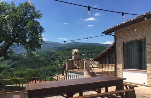 Camporotondo di Fiastrone House | Casolare Azzurro