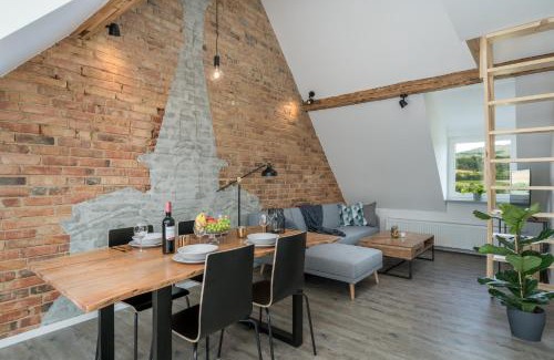 Oberzwehren Apartment | CASSEL LOFTS - Stilvolles Loft im Grünen mit Balkon nahe VW-Werk