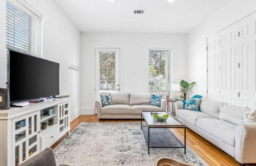 Cassine Village House | Cassine Cottage by Coastal Dreamin