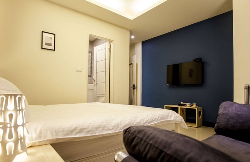 Xitun District House | Cast