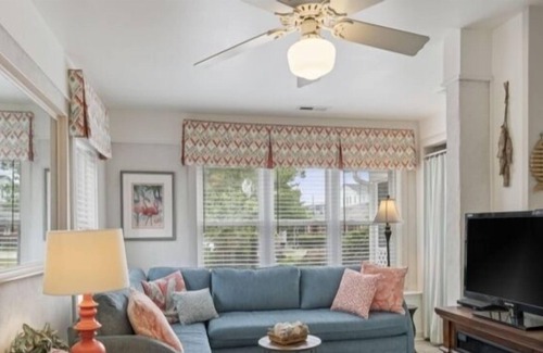 Kure Beach Villa | Castaway Cottage (3-Bedroom Villa) by RedAwning