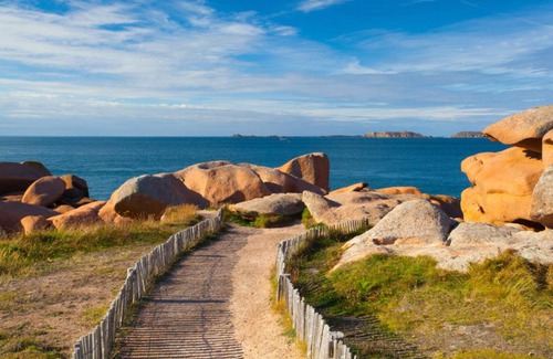 Perros-Guirec Hotel | Castel Beau Site