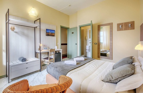 Sovicille Hotel | Castello