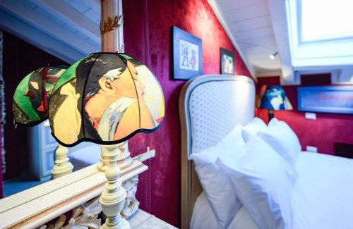 Desenzano del Garda City Centre Apartment | Castello Luxury Apartments - Rosa