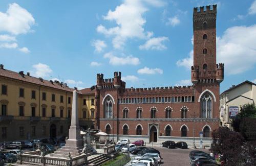 Asti Apartment | Castello Medici del Vascello
