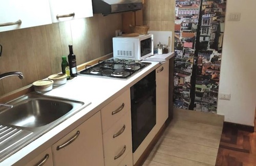 Naples City Centre Apartment | Castle apartment