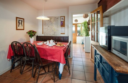 Little Longstone House | Castle Cliffe. Victorian House in spectacular position.