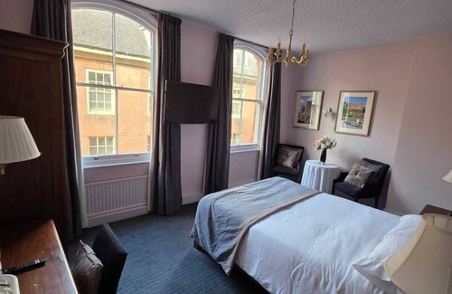 Tamworth Hotel | Castle Hotel