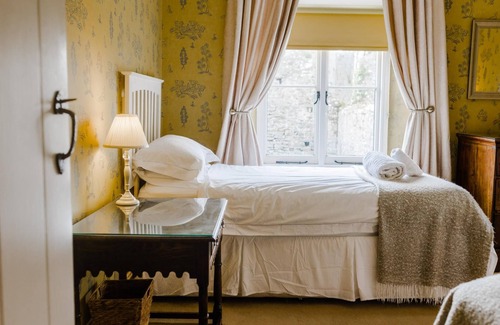 Manorbier Other | Castle House - 5 Bedroom Manorbier Castle House