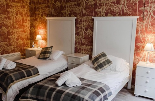 Manorbier Other | Castle House - 5 Bedroom Manorbier Castle House