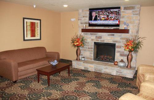 Quinter Hotel | Castle Rock Inn & Suites - Quinter
