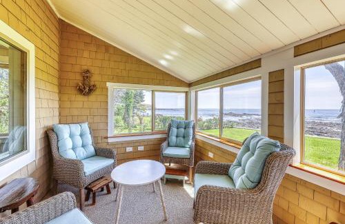 York Beach House | Castle Rock & Sea Belle Cottages