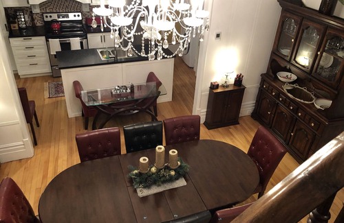 Desjardins Apartment | CASTLE VIEW 13 ROOMS 2 Terraces 1 Sunroom 2 parking