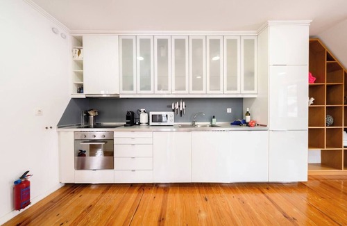 Socorro Apartment | Castle-View Penthouse Duplex in Lisbon