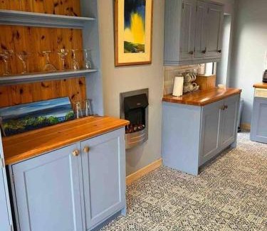 Kilkilloge Apartment | Castle View Suite
