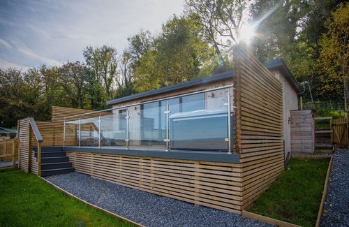 Llangennith Cabin | Caswell Bay Hide Out - Cabin - Landimore