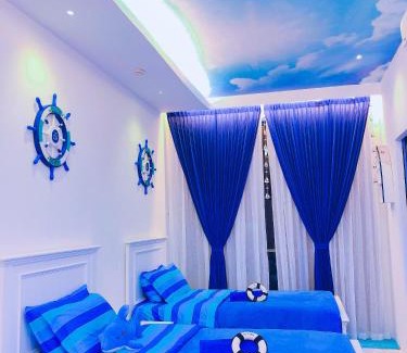 Kuching Apartment | Cat City Mediterranean Theme City&Pool View Homestay 貓城地中海主題城市泳池風景民宿