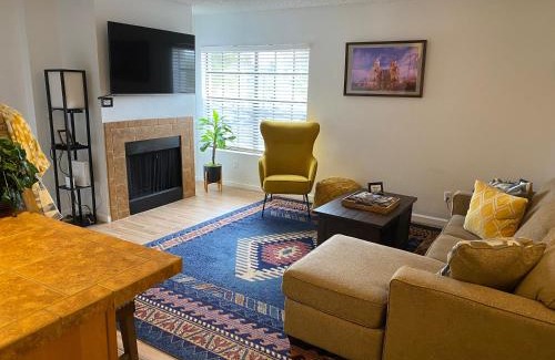 Tucson Apartment | Catalina Condo @ LaEncantada - Tucson AZ