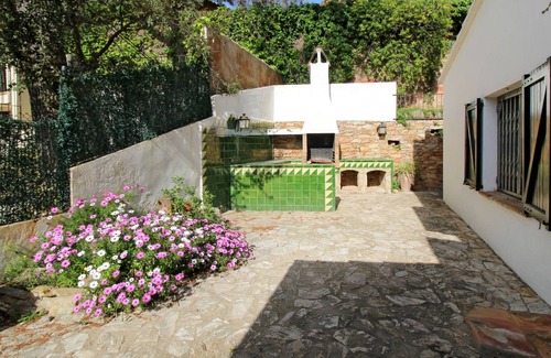 Sa Riera House | Catalonia by Interhome