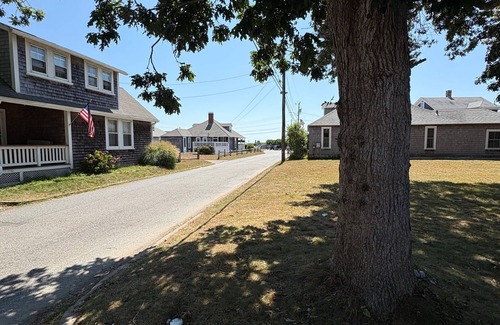 Falmouth Heights Cottage | Catch the World Cup & the Waves! Falmouth Heights