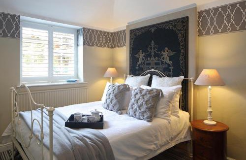 Redbrook Apartment | Cathedral View - Romantic Wye Valley Country House 1 Bed Apartment - Dog Friendly