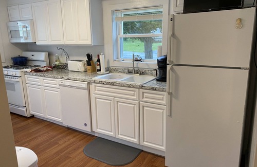 Freehold House | Catskill Mountain House private 5 acre backyard,nGolf, Ski, Hike, Boating, Fish