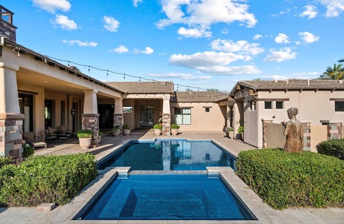 South Scottsdale House | Cattletrack Casita - Stylish Studio with Semi-Private Pool & Hot Tub