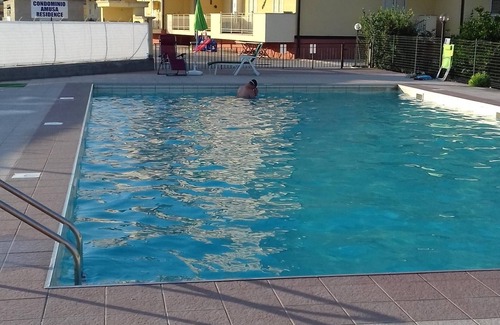 Stignano Mare Apartment | Caulonia Marina. A/C, modern, shared pool, close to beach and amenities.