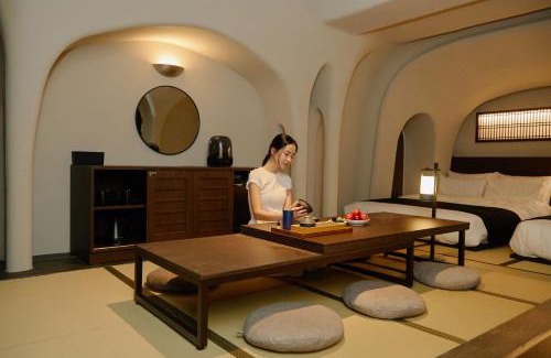 Seolcheon-myeon Hotel | Cave Ryokan Hotel by Aank Sungshin Women's University