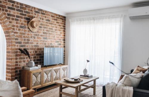 Wollongong CBD Apartment | Cavella North Beach