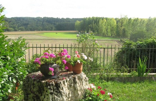 Lunay House | Caves du coteau 1