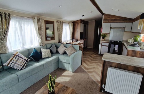 Cayton Bay House | Cayton Bay Caravan Near Scarborough
