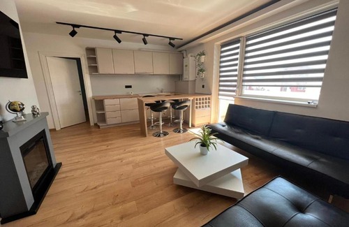 Floresti Apartment | Cazare Untold !